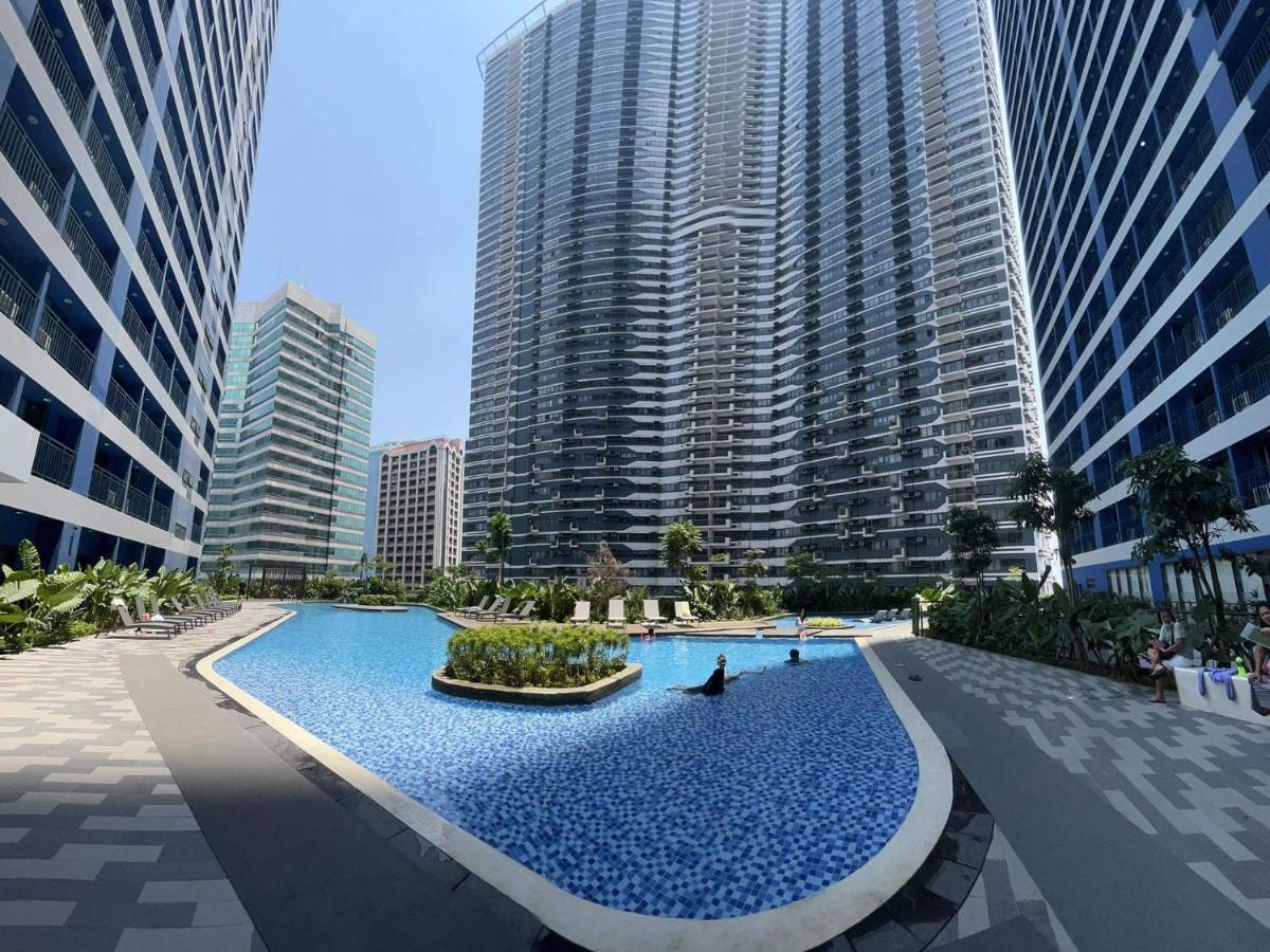 Homey 1 Bedroom Unit At Air Residences Makati City Exterior photo